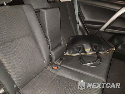 Zdjęcie 11 z 14 samochodu: 2017 TOYOTA RAV4 XLE VIN:2T3WFREV1HW345319 - miniatura