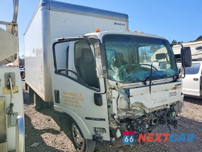 Czwarte zdjęcie samochodu z boku: 2023 ISUZU NPR HD BOX TRUCK VIN:54DC4W1D1PS207755 - miniatura