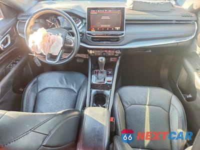 Zdjęcie 8 z 13 samochodu: 2022 JEEP COMPASS VIN:3C4NJDCB2NT154842 - miniatura