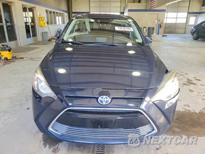 Piąte zdjęcie samochodu w środku: 2017 TOYOTA YARIS IA VIN:3MYDLBYV3HY190514 - miniatura