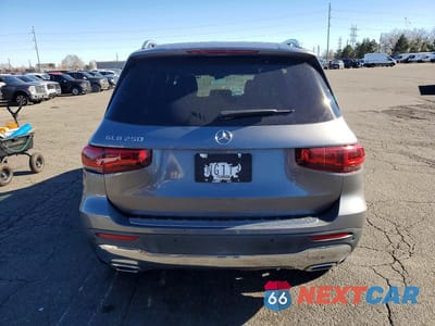 Zdjęcie 6 z 11 samochodu: 2022 MERCEDES-BENZ GLB 250 VIN:W1N4M4GB3NW193827 - miniatura