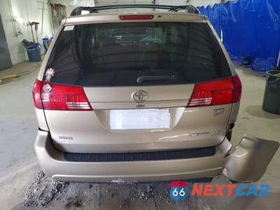 Zdjęcie 6 z 12 samochodu: 2004 TOYOTA SIENNA LE VIN:5TDBA23C74S015198 - miniatura