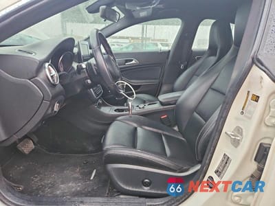 Zdjęcie 7 z 12 samochodu: 2016 MERCEDES-BENZ CLA 250 VIN:WDDSJ4EB9GN327006 - miniatura