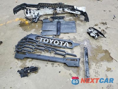 Zdjęcie 12 z 12 samochodu: 2025 TOYOTA TUNDRA SR5 VIN:5TFLA5DB6SX294212 - miniatura