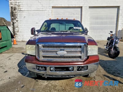 Piąte zdjęcie samochodu w środku: 2005 FORD F350 SUPER DUTY VIN:1FTWW33P85ED21359 - miniatura