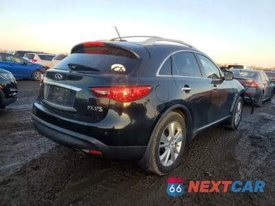 Trzecie zdjęcie samochodu z tyłu: 2013 INFINITI FX37 VIN:JN8CS1MW8DM172212 - miniatura