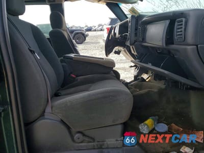 Zdjęcie 10 z 13 samochodu: 2003 CHEVROLET SILVERADO K1500 VIN:2GCEK19T031110915 - miniatura