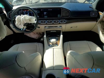 Zdjęcie 8 z 14 samochodu: 2025 MERCEDES-BENZ GLS 580 4MATIC VIN:4JGFF8FE3SB277755 - miniatura