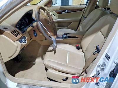 Zdjęcie 7 z 11 samochodu: 2008 MERCEDES-BENZ C 300 4MATIC VIN:WDDGF81X48F123807 - miniatura