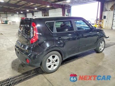 Trzecie zdjęcie samochodu z tyłu: 2018 KIA SOUL VIN:KNDJN2A21J7596830 - miniatura