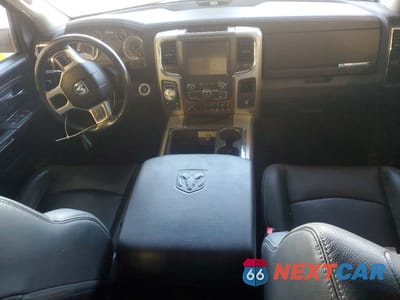 Zdjęcie 8 z 12 samochodu: 2015 RAM 1500 LARAMIE VIN:1C6RR7JM7FS573103 - miniatura