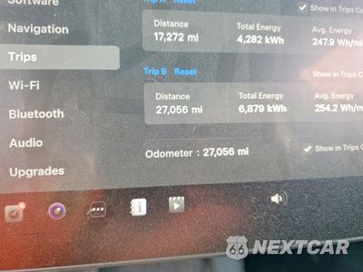 Zdjęcie 9 z 12 samochodu: 2023 TESLA MODEL 3 VIN:5YJ3E1EA7PF704634 - miniatura