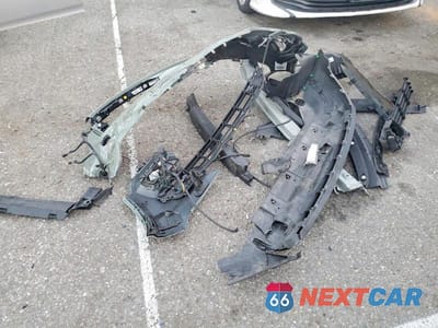 Zdjęcie 12 z 12 samochodu: 2022 VOLVO XC40 P8 RECHARGE PLUS VIN:YV4ED3UR6N2751049 - miniatura