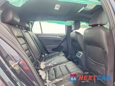 Zdjęcie 11 z 13 samochodu: 2018 VOLKSWAGEN GTI S VIN:3VW547AU7JM252487 - miniatura