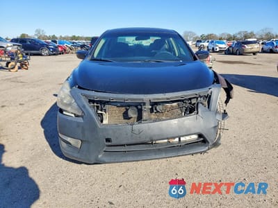 Piąte zdjęcie samochodu w środku: 2015 NISSAN ALTIMA 2.5 VIN:1N4AL3AP4FC472241 - miniatura
