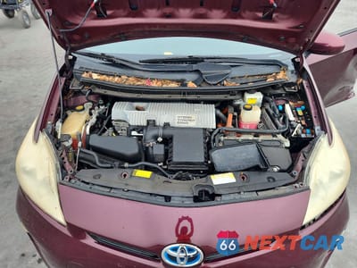 Zdjęcie 11 z 13 samochodu: 2013 TOYOTA PRIUS VIN:JTDKN3DUXD5609842 - miniatura