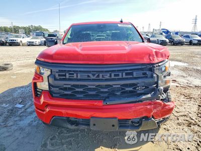 Piąte zdjęcie samochodu w środku: 2025 CHEVROLET SILVERADO K1500 CUSTOM VIN:3GCPKBEK0SG373732 - miniatura