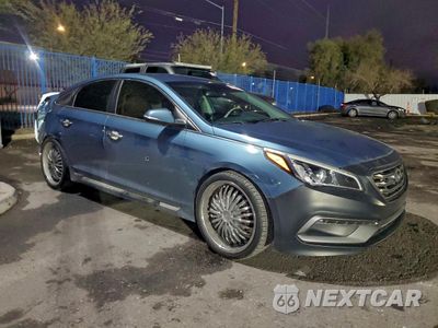Czwarte zdjęcie samochodu z boku: 2016 HYUNDAI SONATA SPORT VIN:5NPE34AF2GH425577 - miniatura
