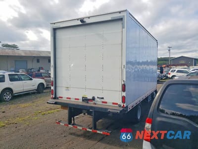 Trzecie zdjęcie samochodu z tyłu: 2024 ISUZU NPR HD BOX TRUCK VIN:JALC4W16XR7017639 - miniatura