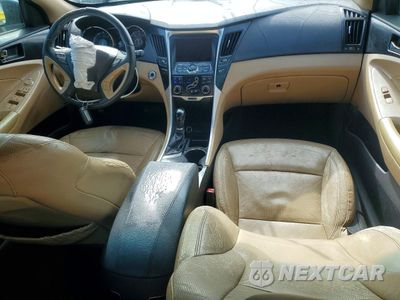 Zdjęcie 8 z 13 samochodu: 2013 HYUNDAI SONATA SE VIN:5NPEC4AB2DH585726 - miniatura