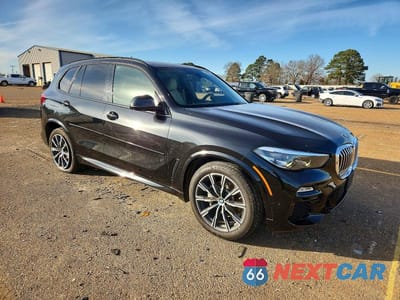 Czwarte zdjęcie samochodu z boku: 2019 BMW X5 XDRIVE40I VIN:5UXCR6C56KLK82075 - miniatura