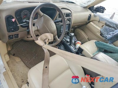 Zdjęcie 8 z 12 samochodu: 1999 NISS PATHFINDER LE VIN:JN8AR05Y9XW306652 - miniatura