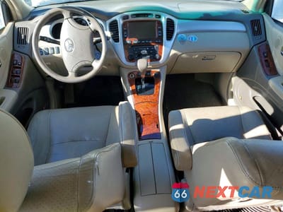 Zdjęcie 8 z 13 samochodu: 2007 TOYOTA HIGHLANDER HYBRID VIN:JTEEW21AX70046691 - miniatura