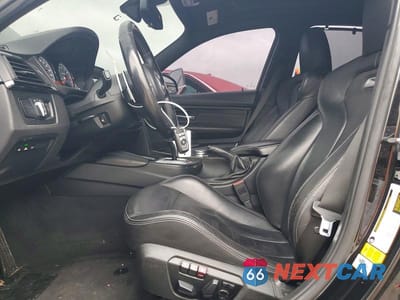 Zdjęcie 7 z 12 samochodu: 2015 BMW M3 VIN:WBS3C9C57FP803915 - miniatura