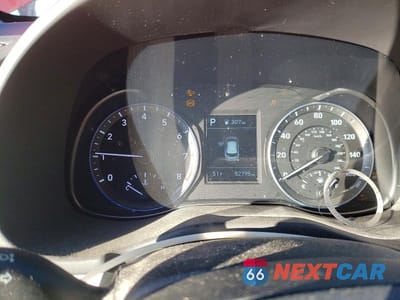 Zdjęcie 9 z 11 samochodu: 2019 HYUNDAI KONA SEL VIN:KM8K6CAA4KU333468 - miniatura