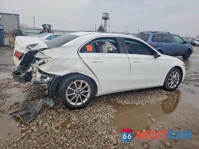 Trzecie zdjęcie samochodu z tyłu: 2022 MERCEDES-BENZ A 220 VIN:W1K3G4EB1NJ363747 - miniatura