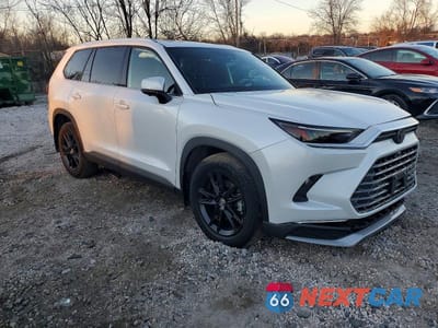 Czwarte zdjęcie samochodu z boku: 2024 TOYOTA GRAND HIGHLANDER LIMITED VIN:5TDADAB50RS002171 - miniatura