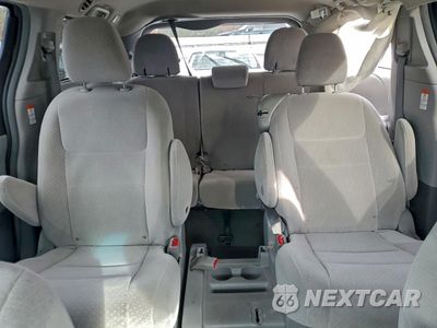 Zdjęcie 10 z 13 samochodu: 2015 TOYOTA SIENNA LE VIN:5TDKK3DC7FS562931 - miniatura