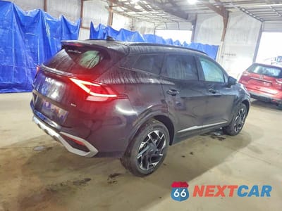 Trzecie zdjęcie samochodu z tyłu: 2024 KIA SPORTAGE SX PRESTIGE VIN:5XYK5CDF1RG230647 - miniatura