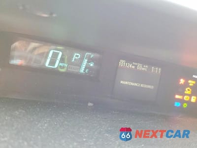 Zdjęcie 9 z 12 samochodu: 2013 TOYOTA PRIUS C VIN:JTDKDTB33D1548709 - miniatura