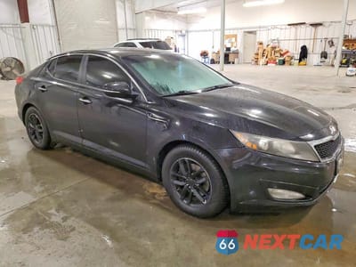 Czwarte zdjęcie samochodu z boku: 2012 KIA OPTIMA LX VIN:KNAGM4A74C5276210 - miniatura