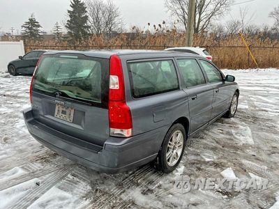Czwarte zdjęcie samochodu z boku: 2006 VOLVO V70 VIN:YV1SW612562547802 - miniatura