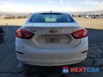 Zdjęcie 6 z 12 samochodu: 2018 CHEVROLET CRUZE LT VIN:1G1BE5SM2J7107897 - miniatura