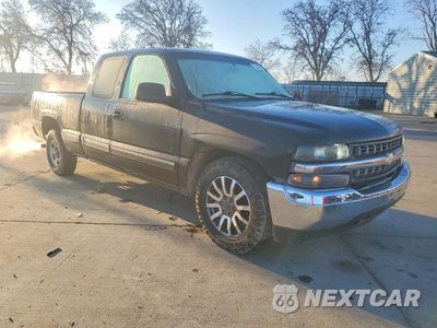 Czwarte zdjęcie samochodu z boku: 2001 CHEVROLET SILVERADO C1500 VIN:1GCEC19W81Z266762 - miniatura