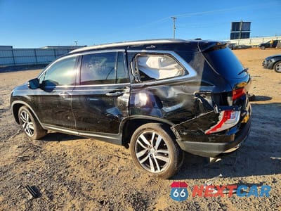 Drugie zdjęcie samochodu z przodu: 2017 HONDA PILOT TOURING VIN:5FNYF6H97HB075492 - miniatura