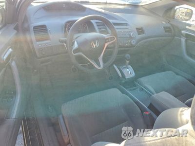 Zdjęcie 8 z 13 samochodu: 2010 HONDA CIVIC LX VIN:2HGFG1B65AH537782 - miniatura