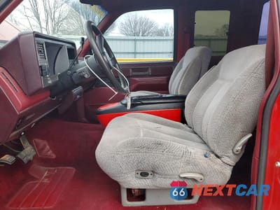 Zdjęcie 7 z 11 samochodu: 1989 GMC SIERRA C1500 VIN:2GTEC19K8K1551520 - miniatura