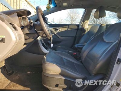 Zdjęcie 7 z 13 samochodu: 2013 HYUNDAI ELANTRA GLS VIN:KMHDH4AE4DU918422 - miniatura