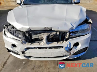 Zdjęcie 12 z 12 samochodu: 2014 BMW X5 XDRIVE50I VIN:5UXKR6C53E0C03336 - miniatura