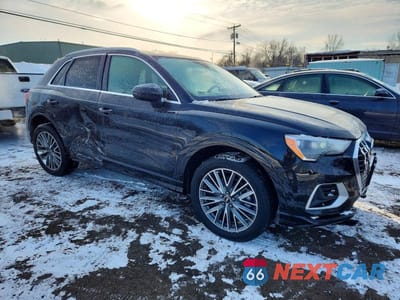 Czwarte zdjęcie samochodu z boku: 2022 AUDI Q3 PREMIUM 40 VIN:WA1AUCF34N1052321 - miniatura