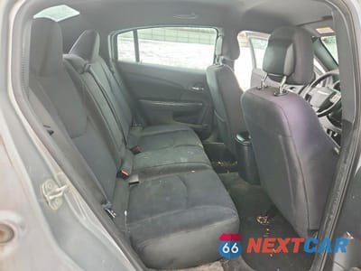 Zdjęcie 10 z 12 samochodu: 2014 CHRYSLER 200 LX VIN:1C3CCBAB2EN208329 - miniatura