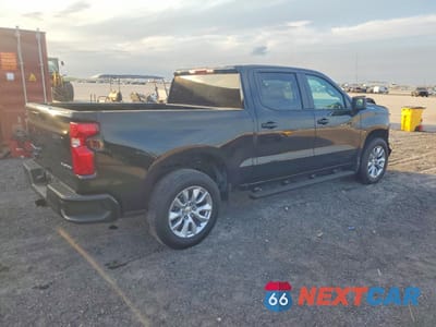 Trzecie zdjęcie samochodu z tyłu: 2025 CHEV SILVERADO C1500 CUSTOM VIN:1GCPABEK7SZ299762 - miniatura