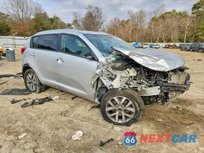 Czwarte zdjęcie samochodu z boku: 2015 KIA SPORTAGE LX VIN:KNDPBCAC8F7747767 - miniatura