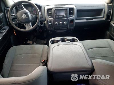 Zdjęcie 8 z 12 samochodu: 2019 RAM 1500 CLASSIC TRADESMAN VIN:1C6RR7FG5KS636521 - miniatura