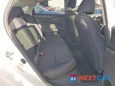 Zdjęcie 10 z 12 samochodu: 2019 HONDA INSIGHT LX VIN:19XZE4F13KE026411 - miniatura