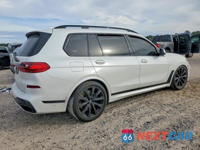Trzecie zdjęcie samochodu z tyłu: 2020 BMW X7 M50I VIN:5UXCX6C01L9B51213 - miniatura